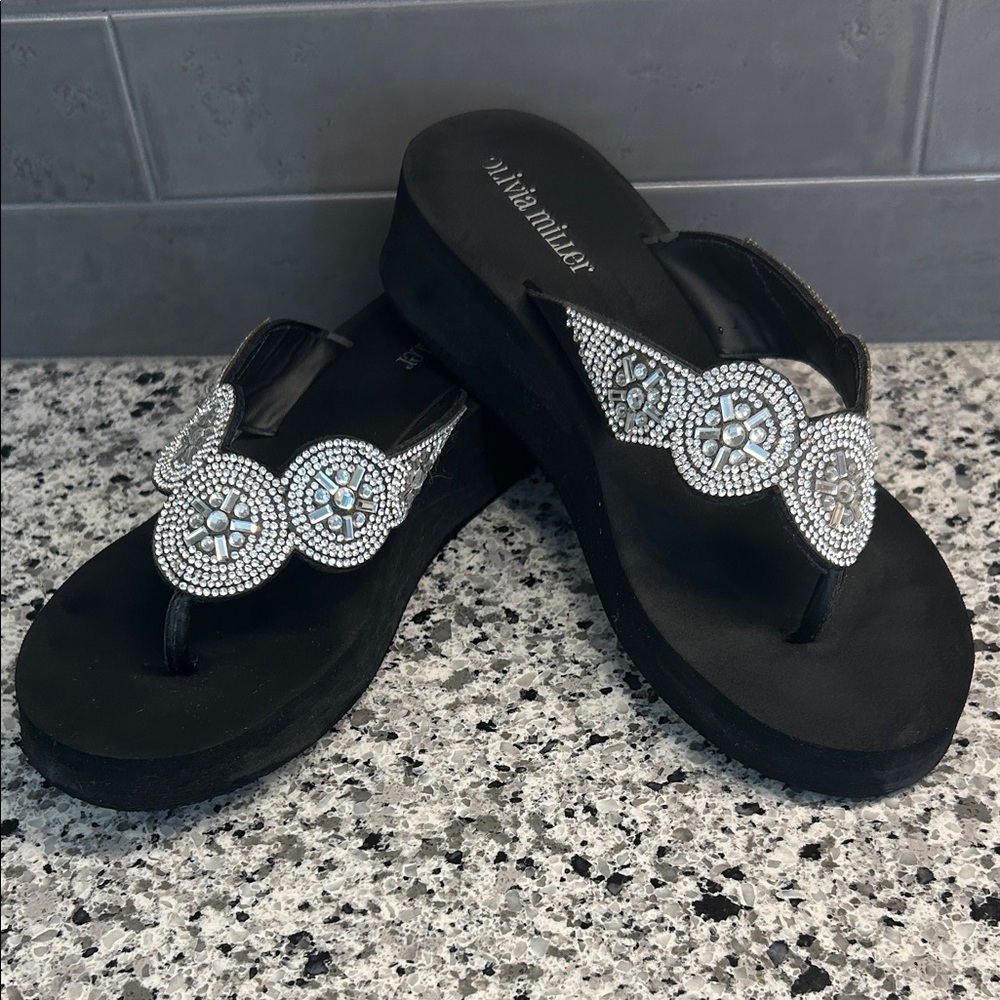 Olivia Miller Black Sandals with Silver Accents